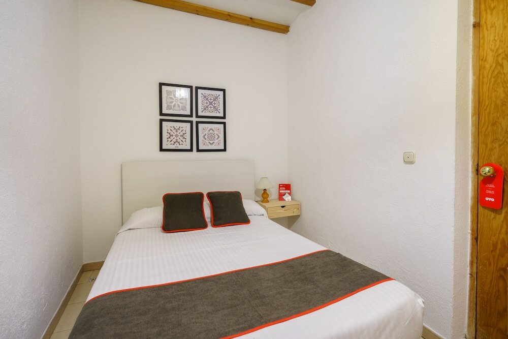 Фото Oyo Hostal Austria