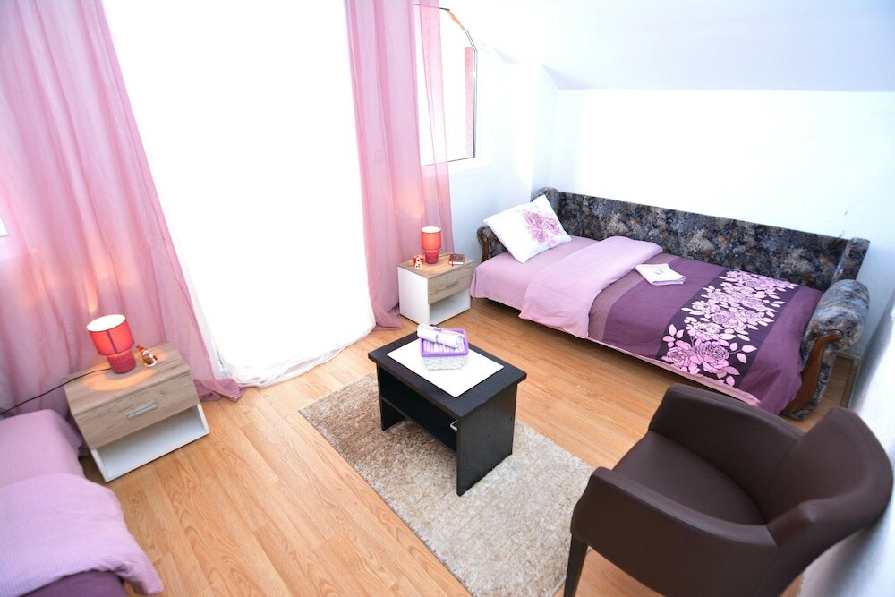 Фото Holiday Homes & Bungalows Povija