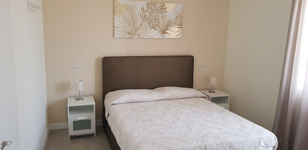 Фото Little Rose Guest House