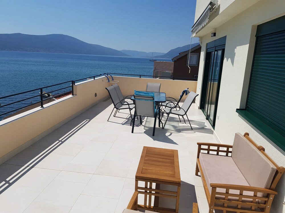 Фото Apartments Tivat Obala