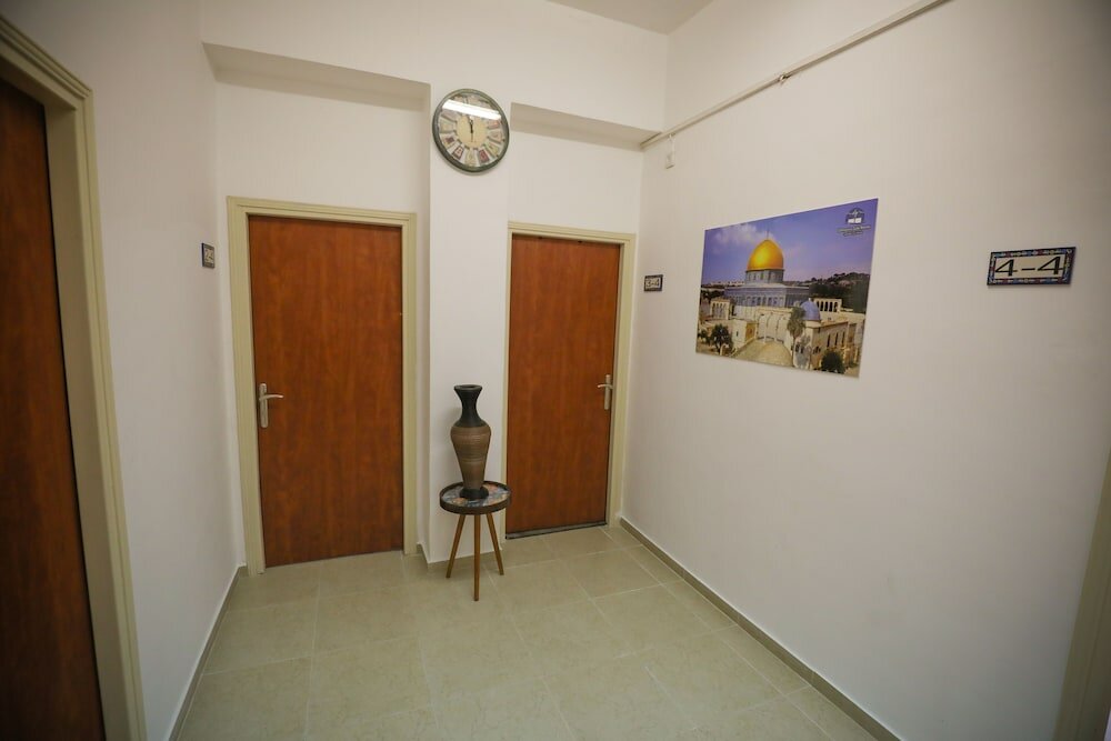 Фото Damascus Gate Rooms Motel