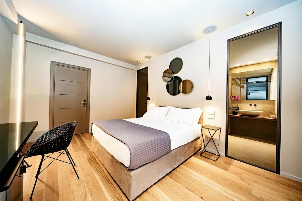 Фото Elite Accommodations & Hydromassage Pool