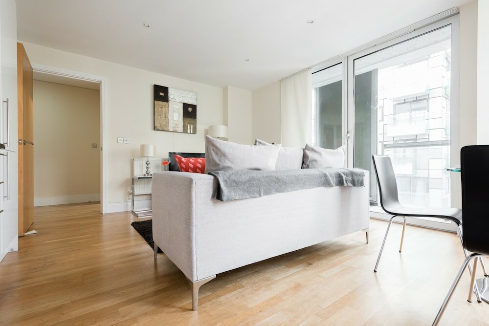 Фото Cobalt Peach Tree