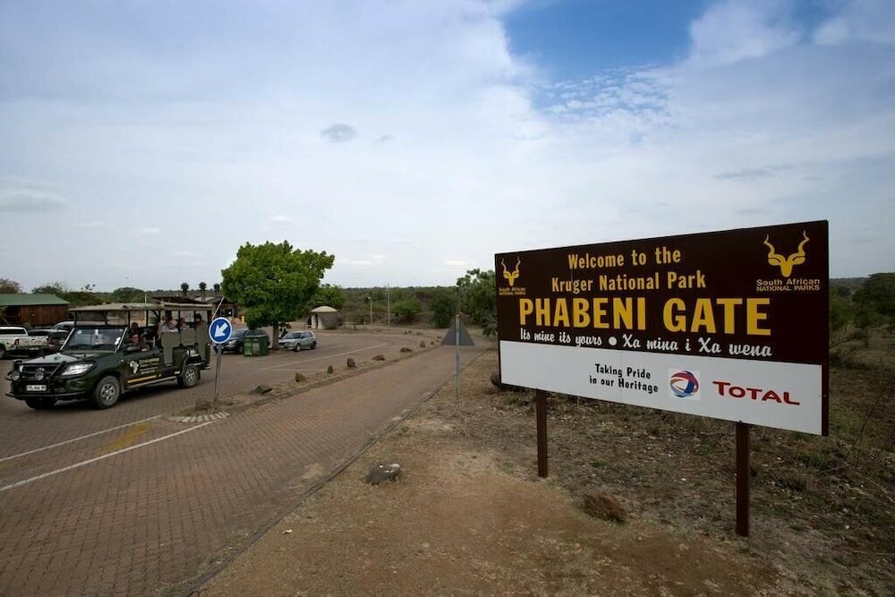 Фото Log Cabin & Settlers Village