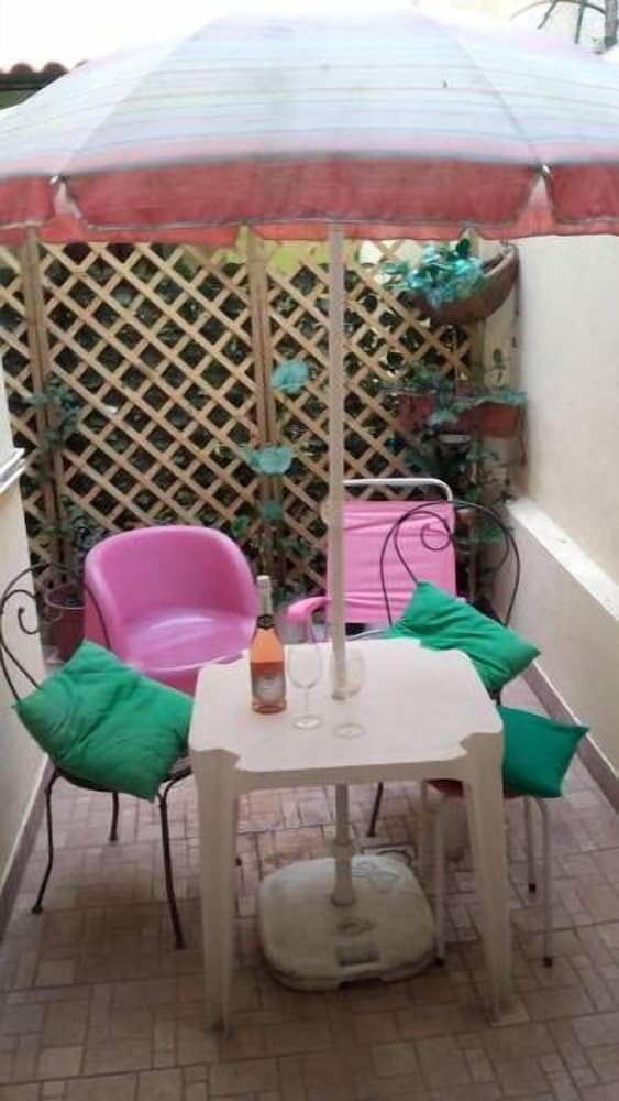 Фото La corte di Firenze