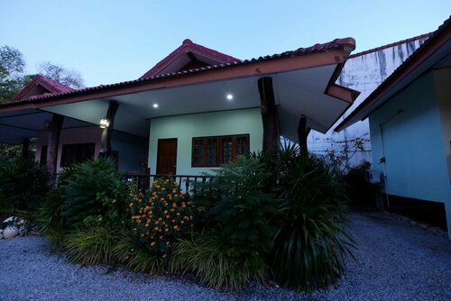 Гостиница Pum and Plam Homestay Resort в Транге