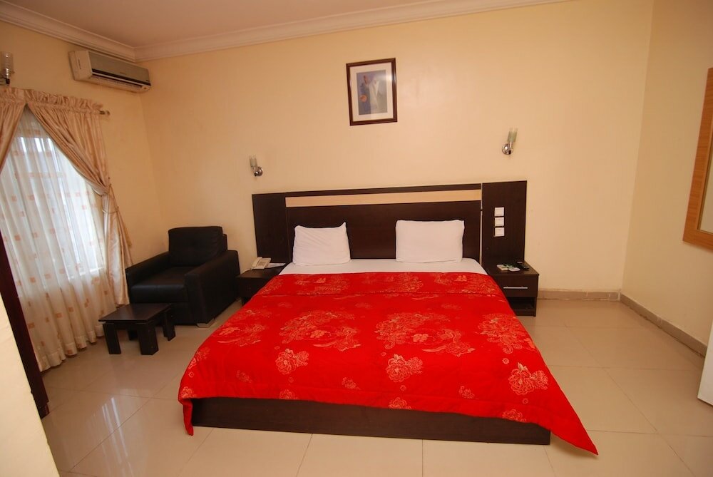 Фото Sumed Suites