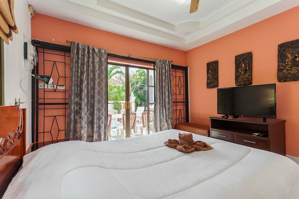 Фото Madee Villa - Pattaya Holiday House Walking Street