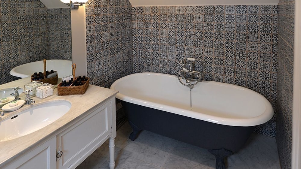 Фото Saratoga Cottage