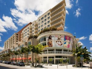 Апартаменты Spectacular Midtown Miami
