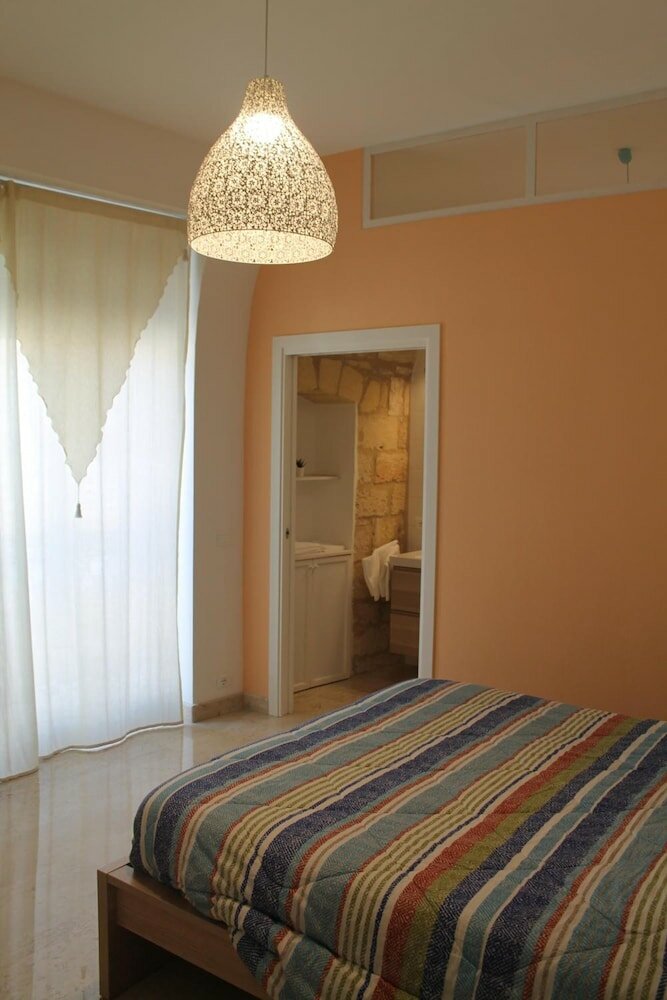 Фото B&b Piazza Garibaldi