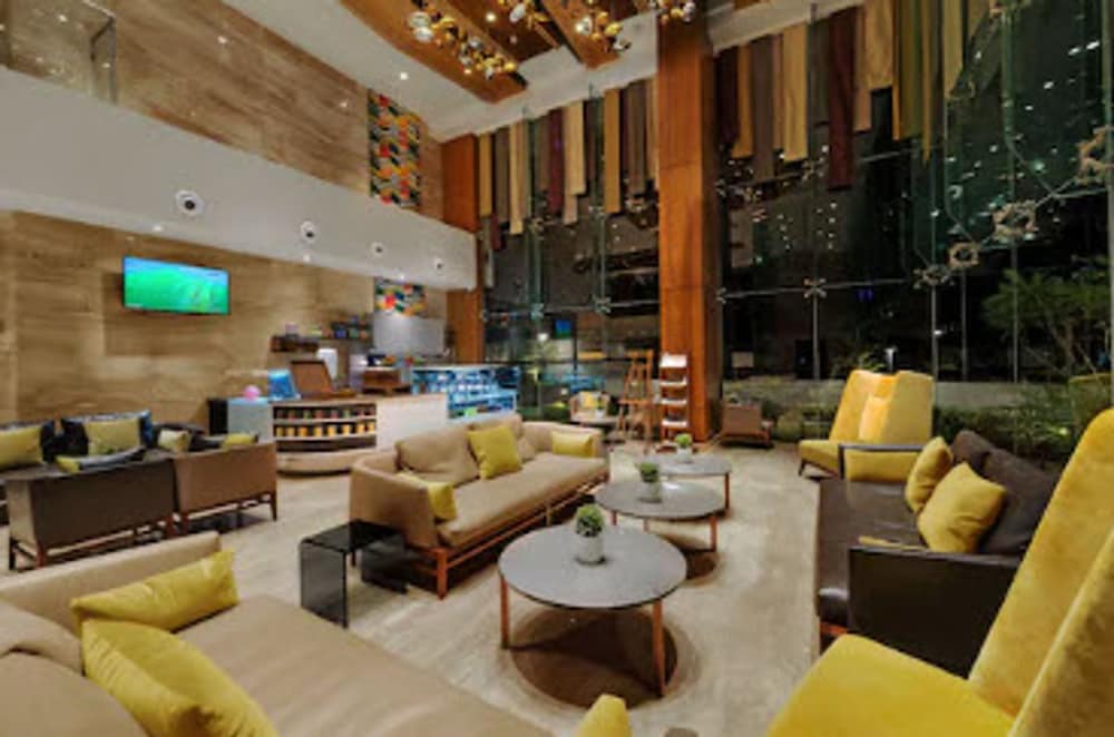 Фото Uk 27 The Fern Belagavi