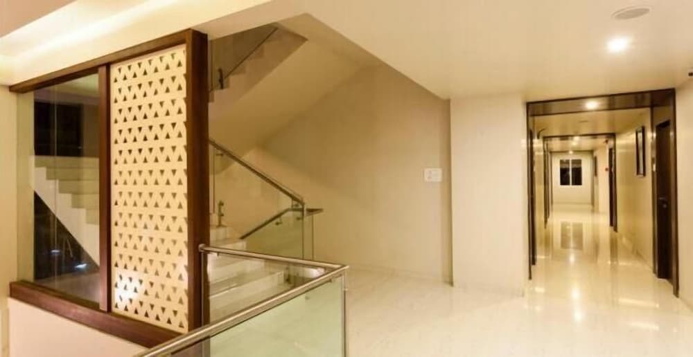 Фото Hotel Rasika