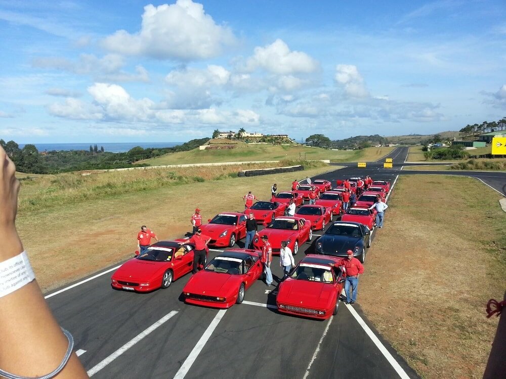 Фото Hillbillion Estate