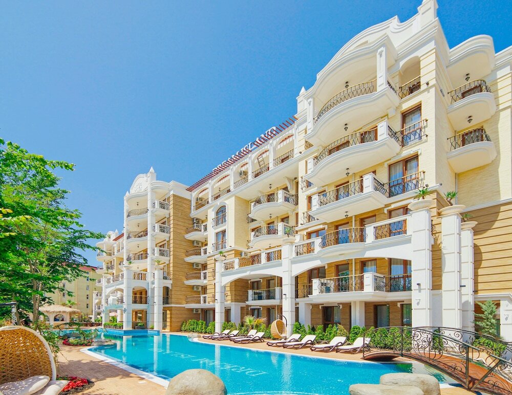 Фото отеля 1