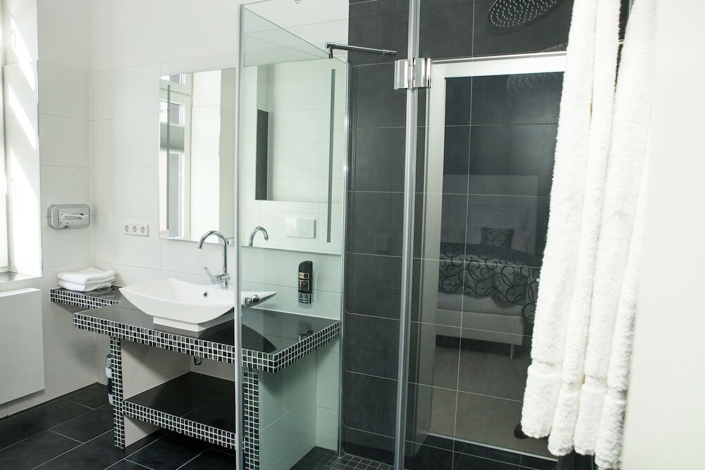 Фото Hotel & Pension Villa Laluna