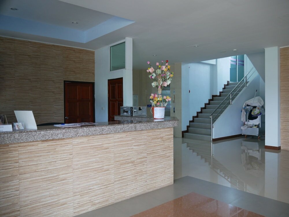 Фото Baandoungkamol Hotel