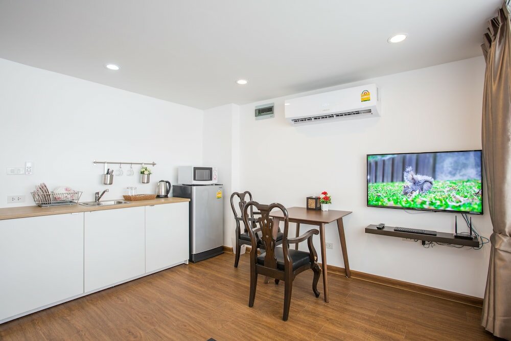 Фото The Suites Apartment & Residence Phuket