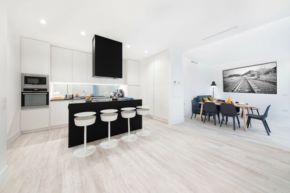 Фото Aspasios Gran Vía Apartments