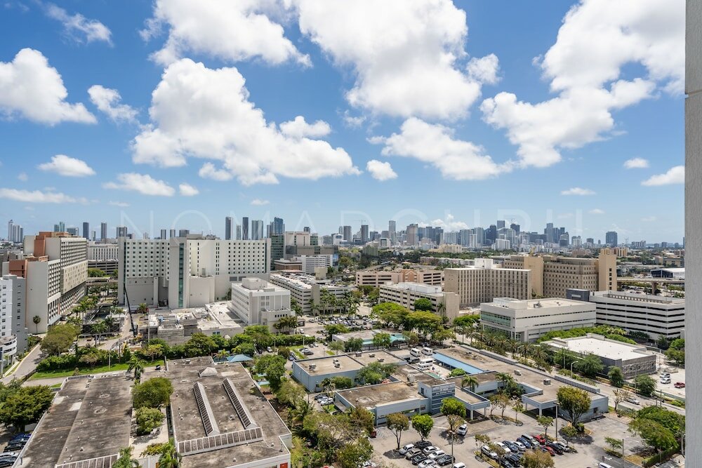 Фото Modern Boutique Residences by Nomad Guru