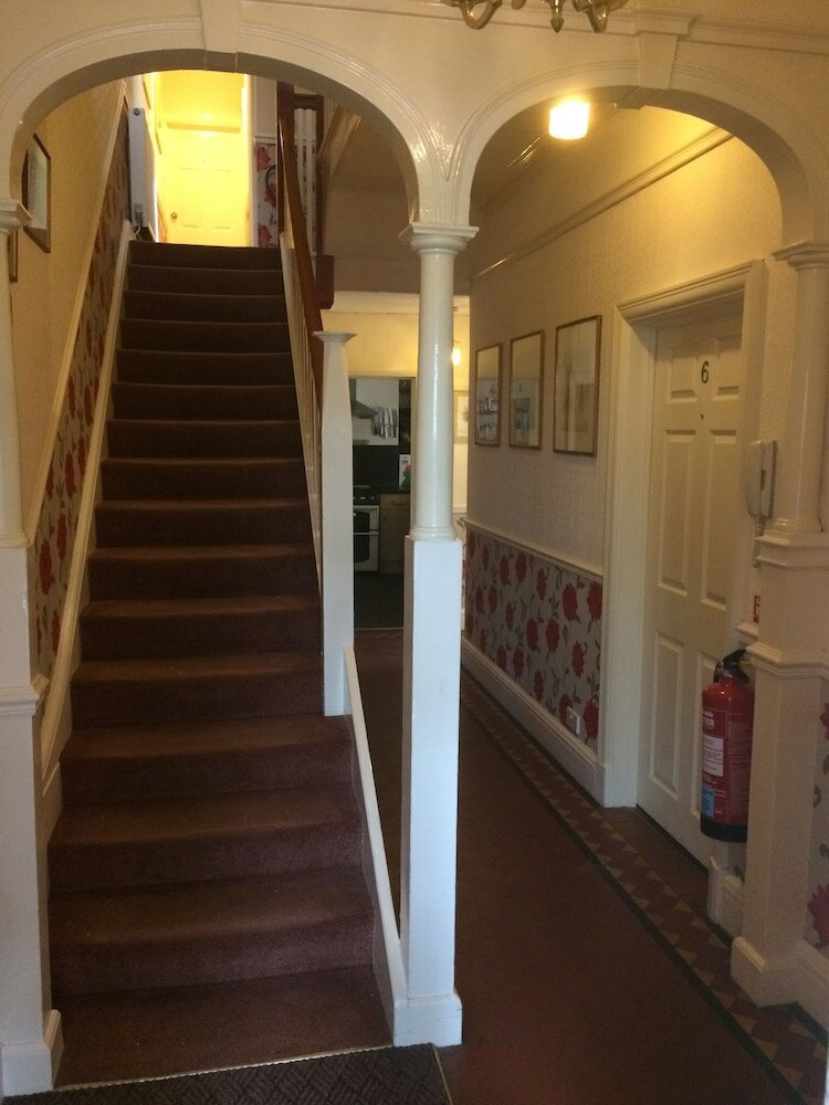 Фото Sutton Guest House