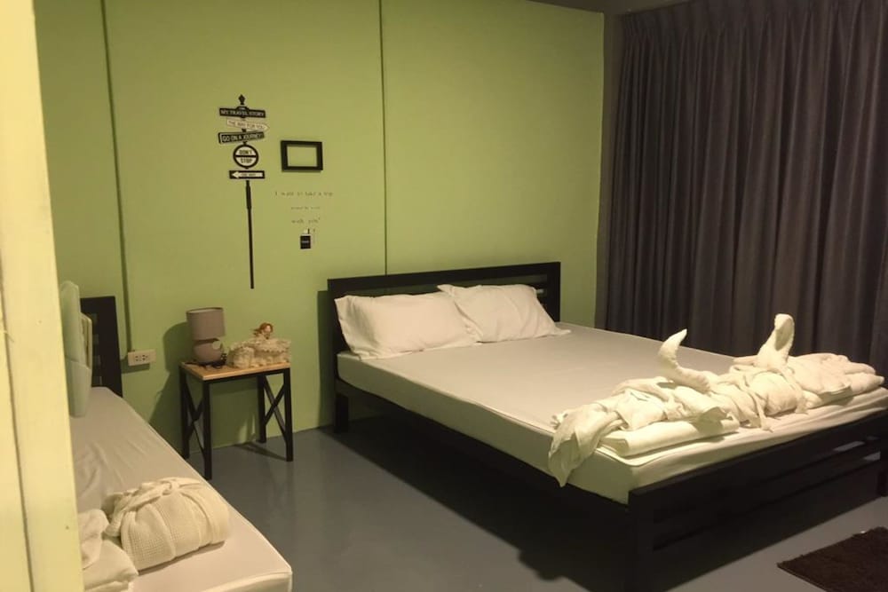 Фото Samsen 8 Hostel