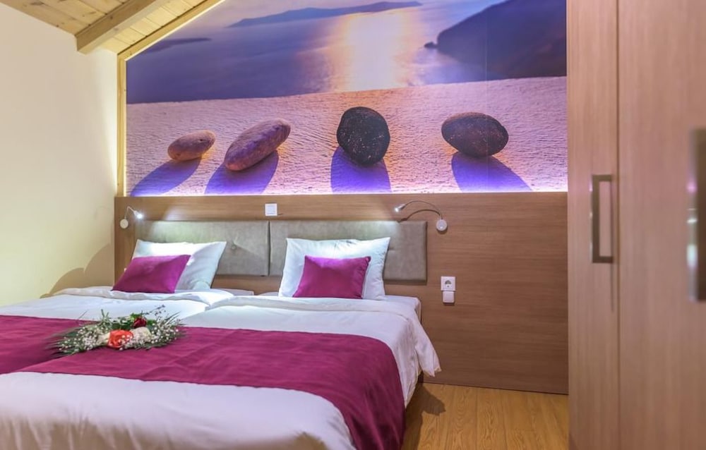 Фото Sofia Apartments