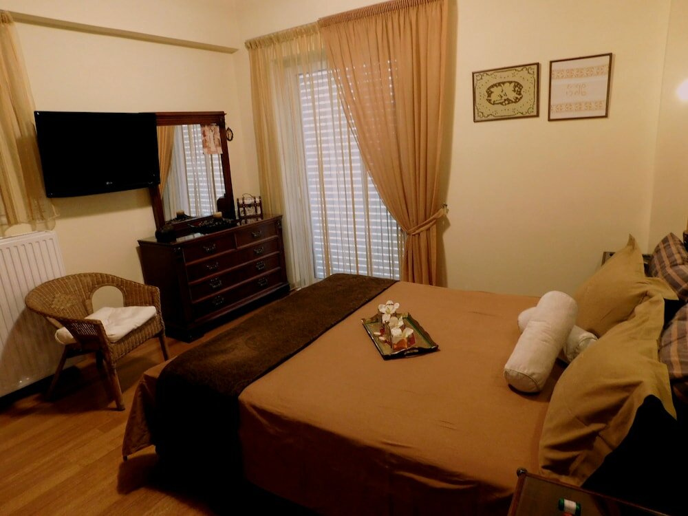 Фото Helen's Villa