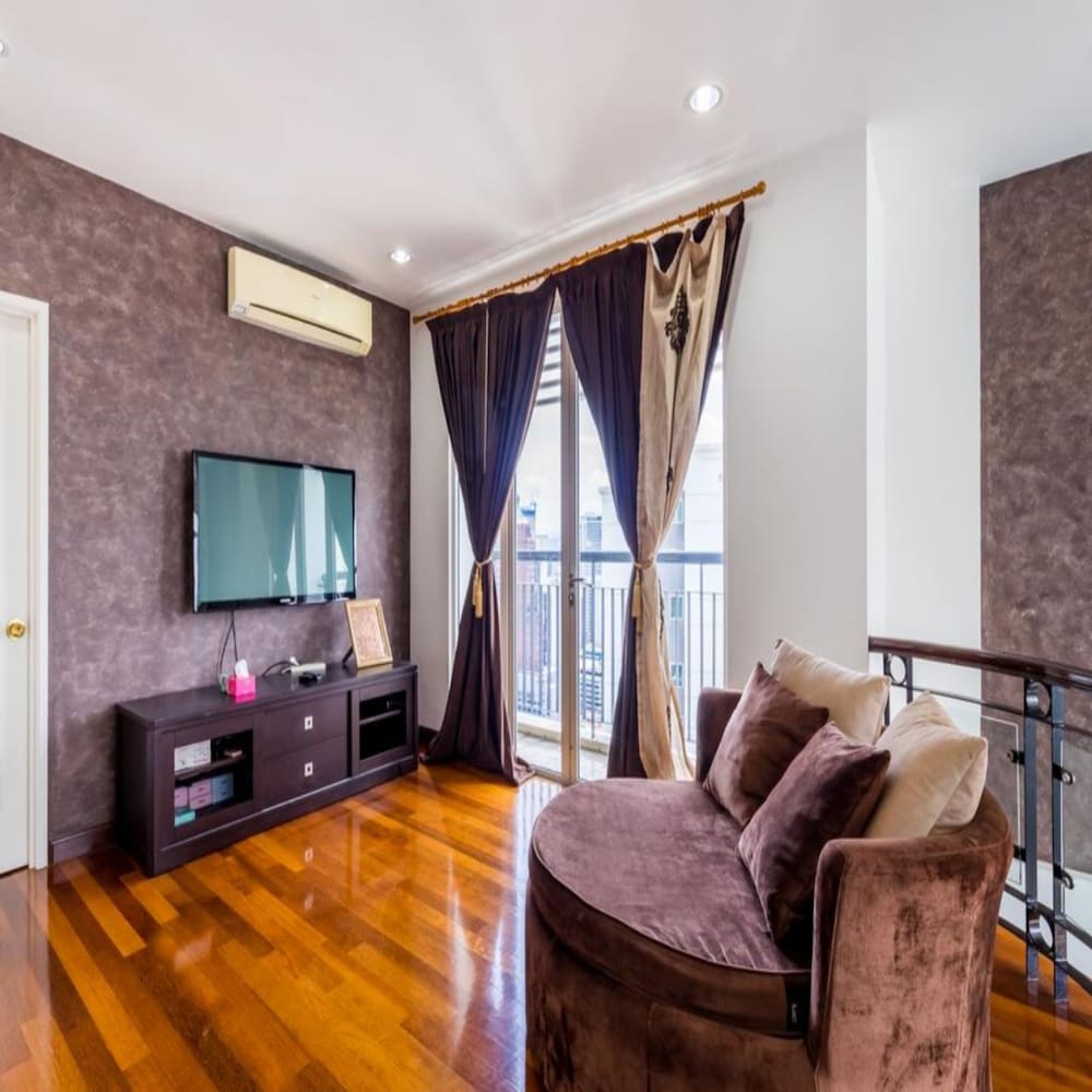 Фото Royal Luxury Bukit Ceylon