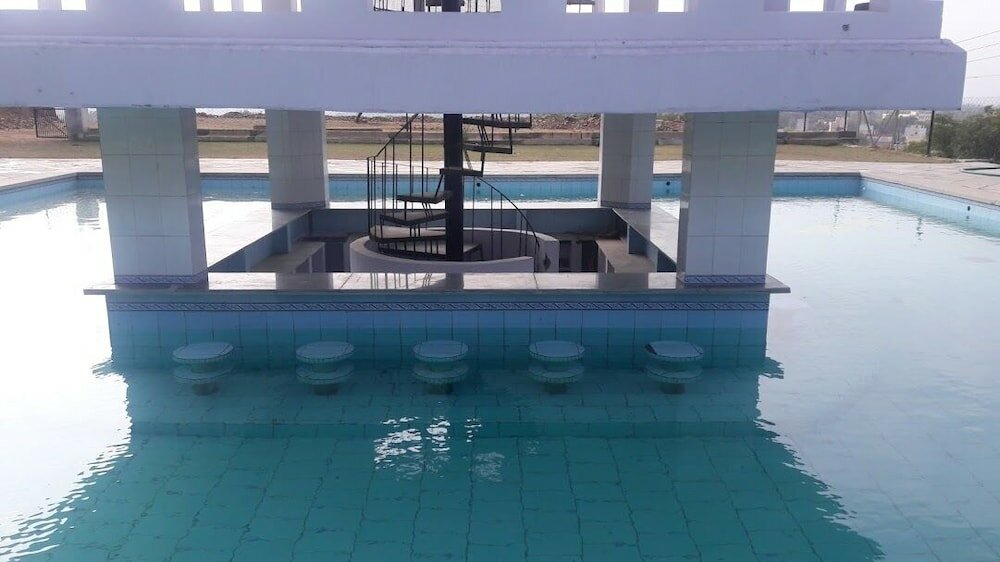 Фото Bassi Fort Palace