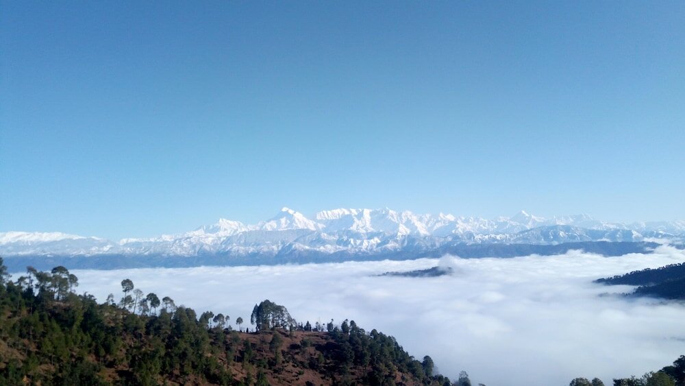 Фото Hotel Sumit Kausani