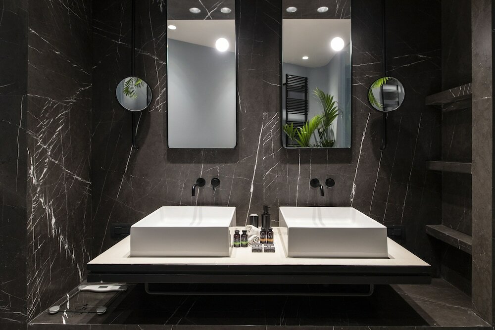 Фото Perianth Hotel