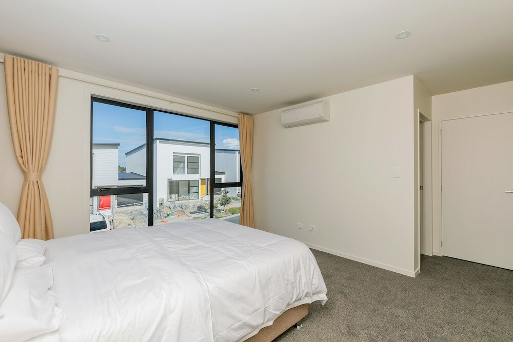 Фото Hero Holiday House L12