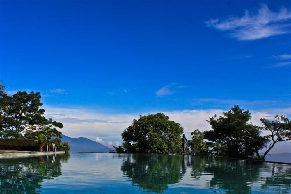 Фото D'Emmerick Salib Putih Hotel Salatiga