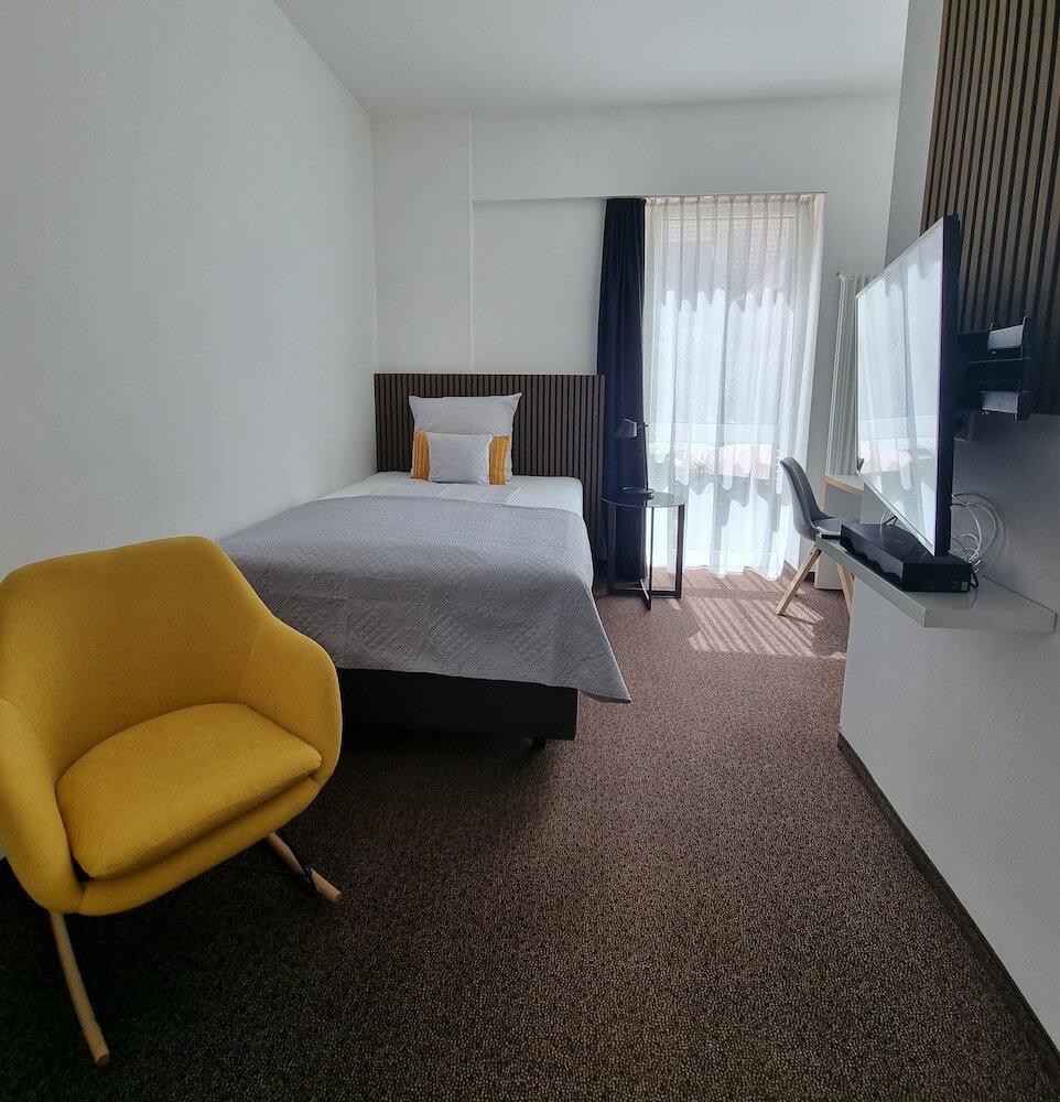 Фото Weinforum Franken Hotel & Restaurant