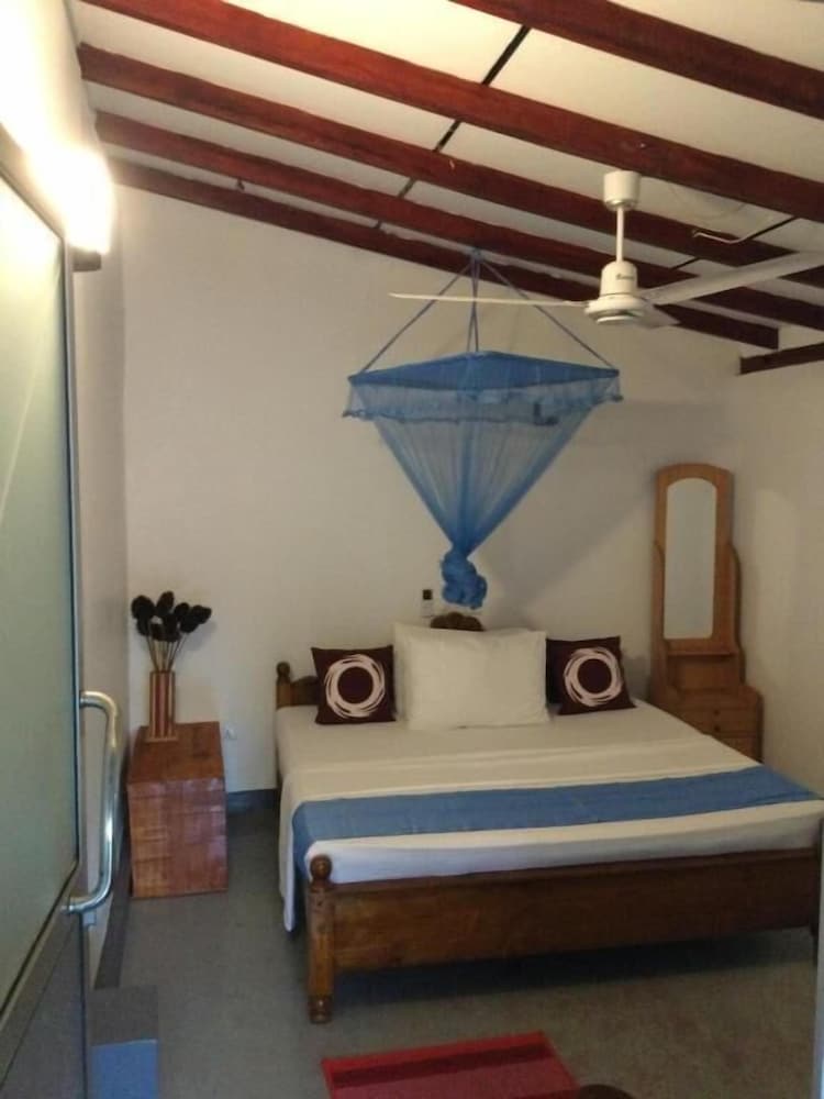 Фото Dinsara Pearl Villa