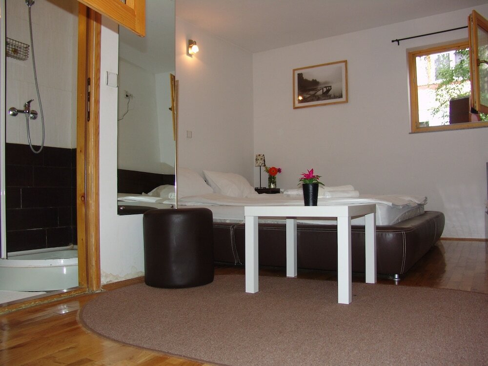 Фото Отель Maksimir