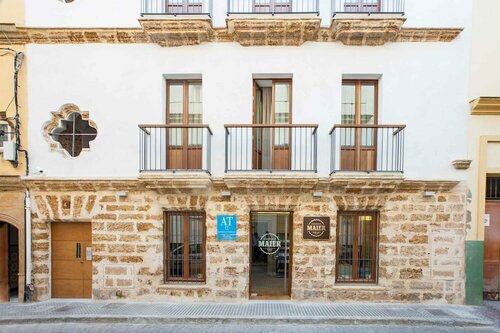Внешний вид отеля Apartamentos Maier в Кадисе, фото 1