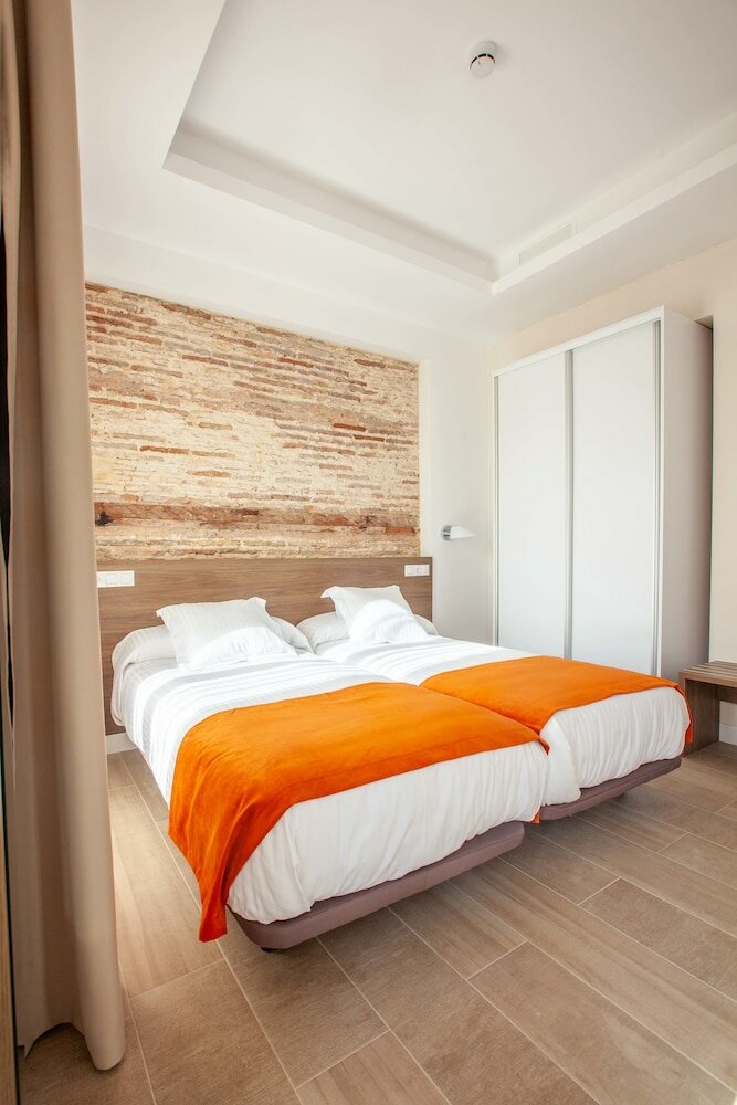 Фото Apartamentos Maier