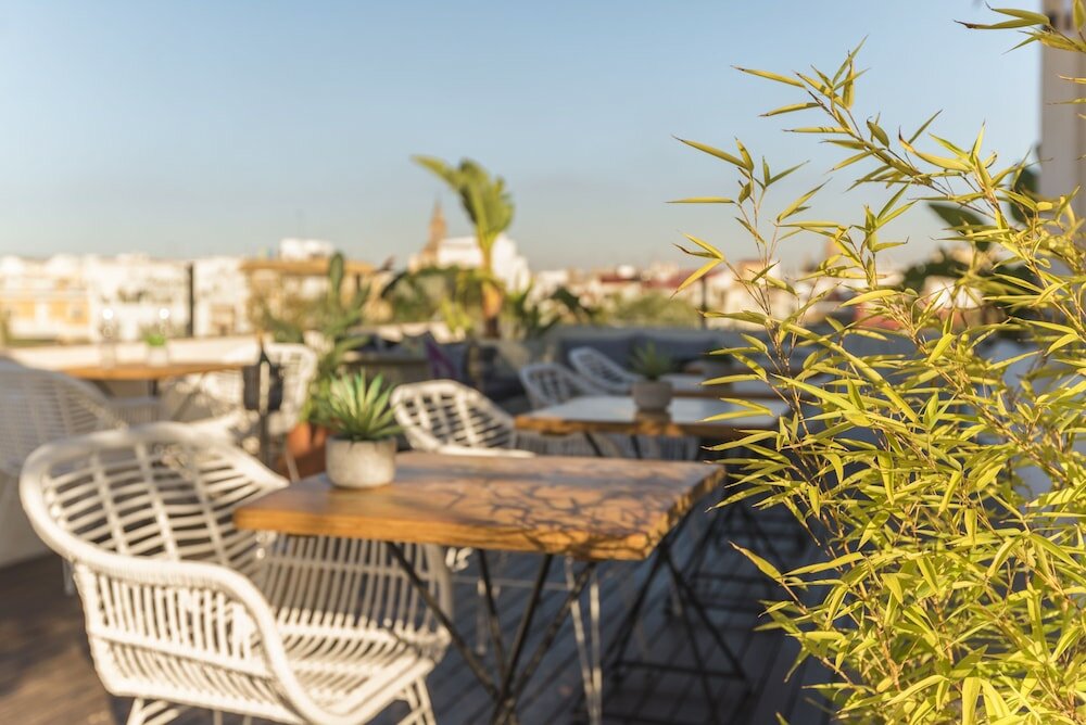 Фото The Corner House