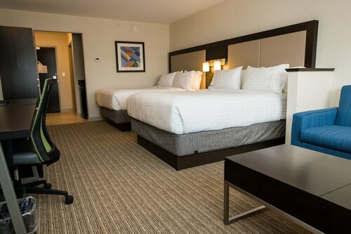 Гостиница Holiday Inn Express & Suites Marietta, an Ihg Hotel