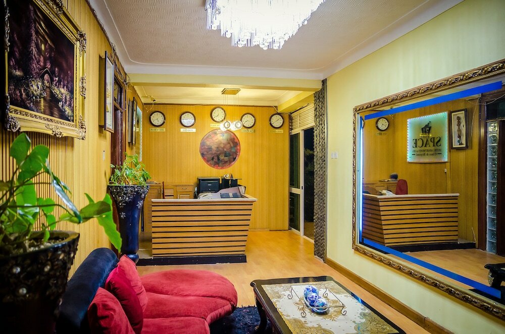 Фото Space Hotel Apartments & SPA