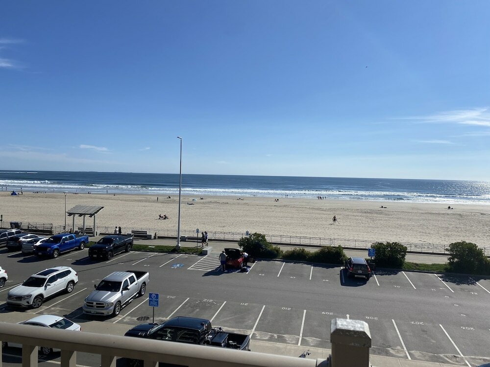 Фото Sea Spray Condo