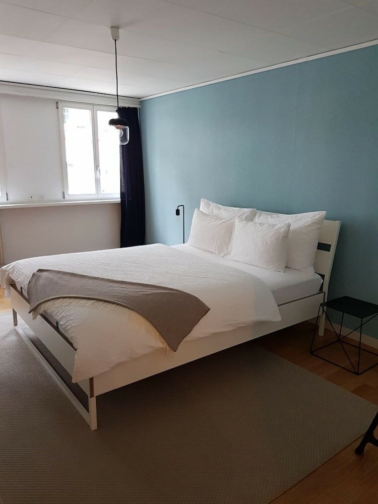 Фото Stylish Apartment in the Heart of Zug by Airhome