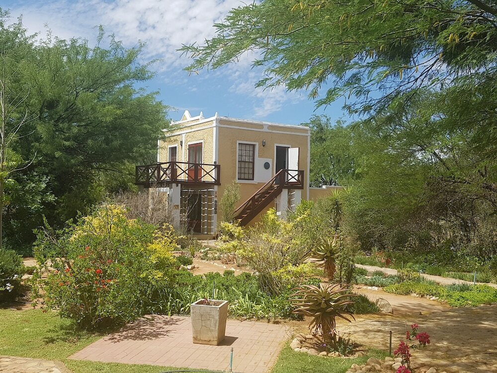 Фото Steytlerville Villa Guest House