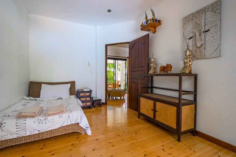 Фото Natien Beach Villa