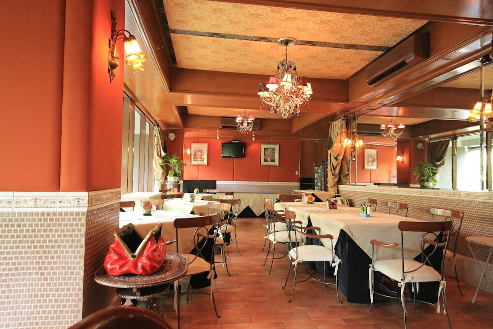 Фото Corporate Executive Orient Suites