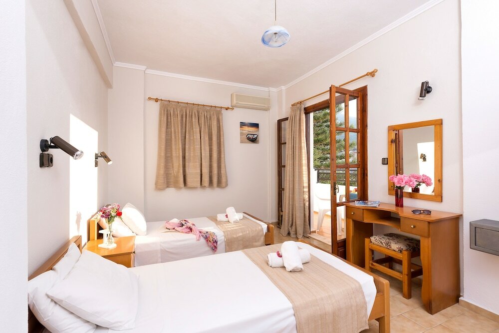 Фото Kostas Apartments