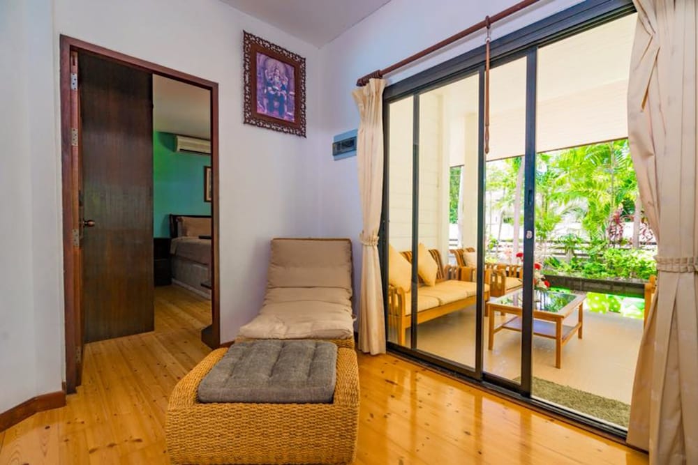 Фото Natien Beach Villa