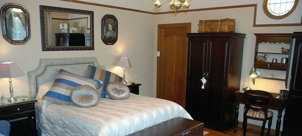 Фото Ikhanda Guesthouse